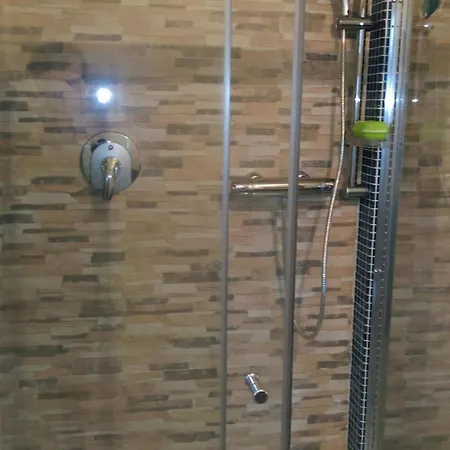 דירה In Mit Grossem Balkon